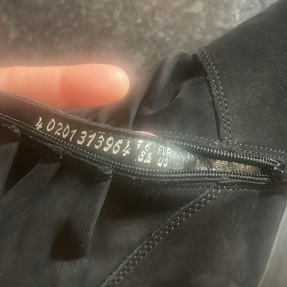 Women's Black Mephisto Ankle Boots - Picture 8 of 8